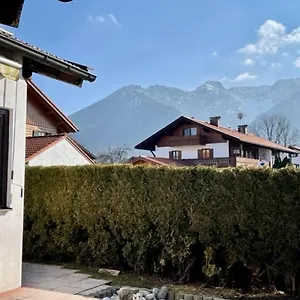 Kleines Häuschen Mit Bergblick Eschenlohe