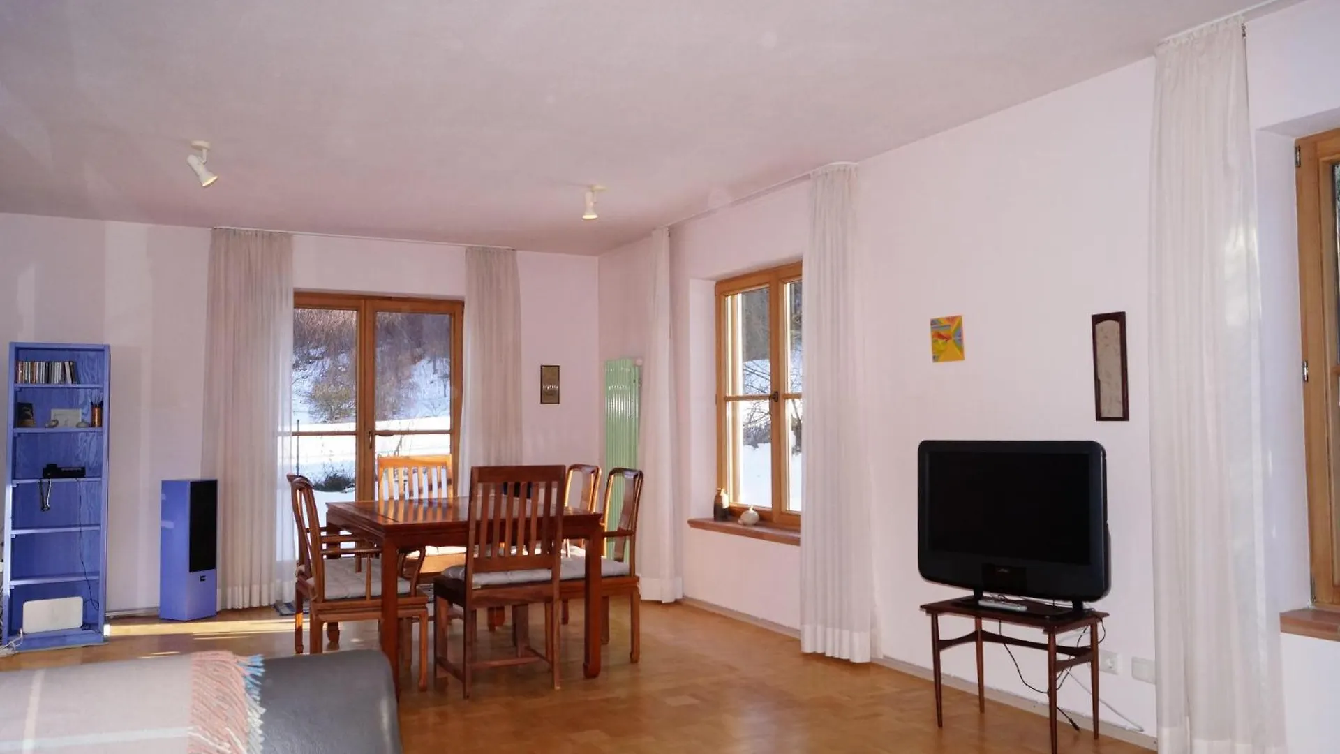 Ferienhaus-Eschenlohe-Direkt-In-Bergnaehe-Wanderungen-Und-Mountainbike-Vom-Haus-Aus-Moeglich